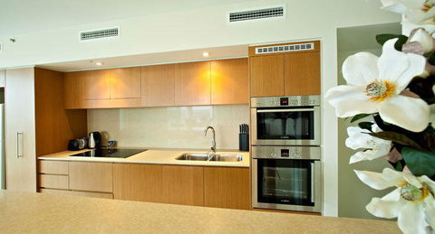 Lanai Riverside Apartments - Accommodation Bookings 4