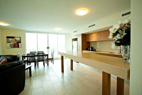 Lanai Riverside Apartments - Accommodation Bookings 9
