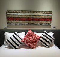 Calamvale Hotel Suites and Conference Centre - Accommodation Bookings