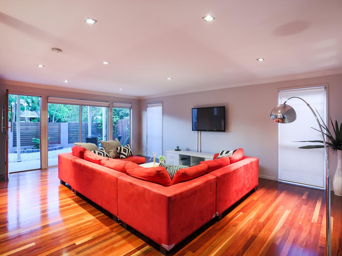  Accommodation Bookings