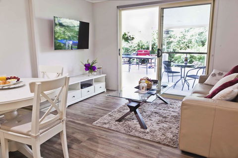 Shasta Place - Accommodation Bookings 17