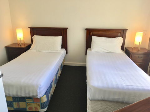CHA Private Apts Diamond Beach - Accommodation Bookings 3