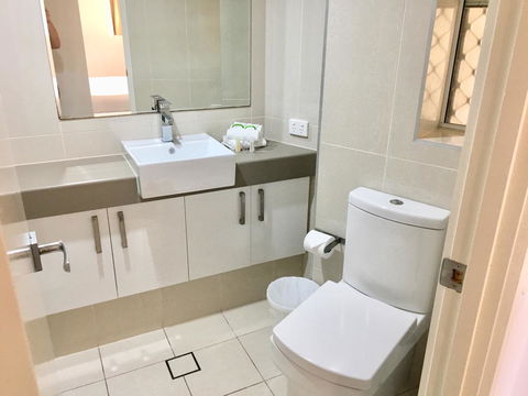 CHA Private Apts Diamond Beach - Accommodation Bookings 18