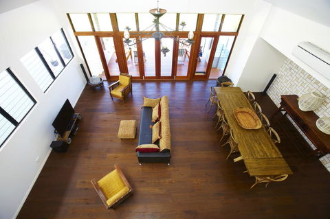 Beached On Magnetic - Accommodation Bookings 7