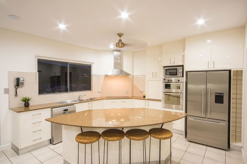 Portside Whitsunday Luxury Holiday Apartments - Accommodation Bookings 25
