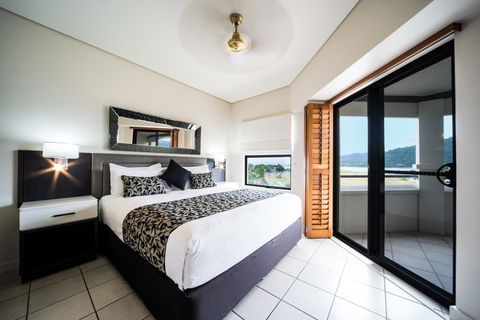 Portside Whitsunday Luxury Holiday Apartments - Accommodation Bookings 10