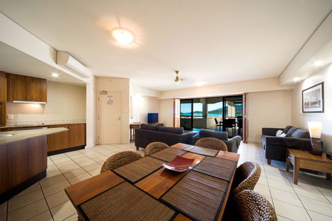 Portside Whitsunday Luxury Holiday Apartments - Accommodation Bookings 17