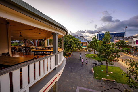 Hides Hotel - Accommodation Bookings 26