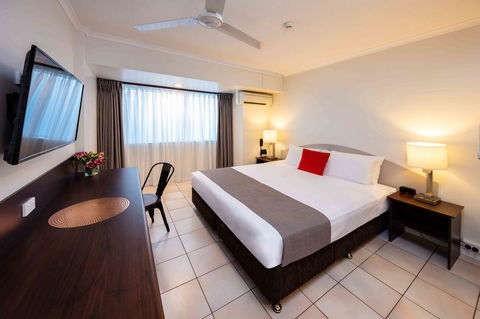 Hides Hotel - Accommodation Bookings 0