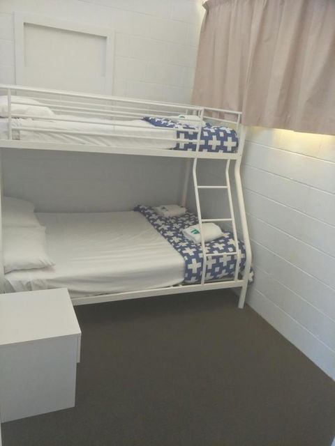 Arkana Motel - Accommodation Bookings 11