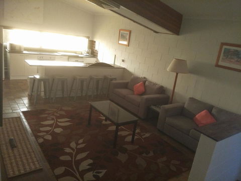 Arkana Motel - Accommodation Bookings 3