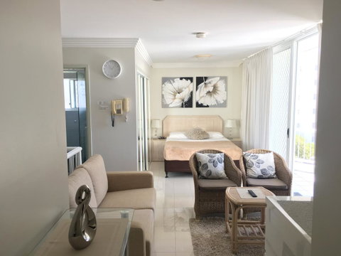 Santa Anne By The Sea - Accommodation Bookings 13