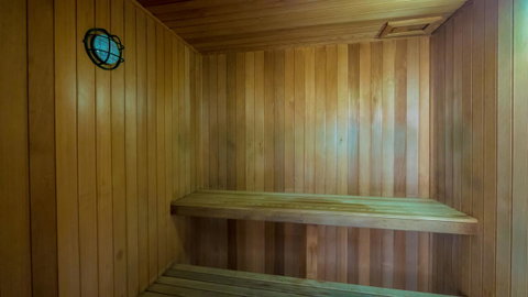 Santa Anne By The Sea - Accommodation Bookings 16