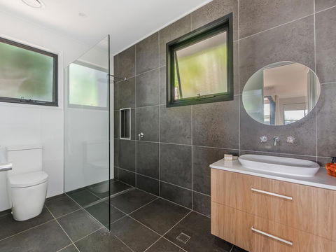 Sam's Buderim Mountain Guest House - Accommodation Bookings 5