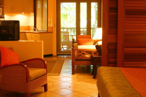 Hibiscus Resort & Spa - Official Onsite Reception & Check In - Accommodation Bookings 16