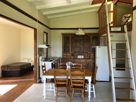 Montville Holiday Apartments - Accommodation Bookings 13