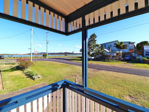 Waterside Retreat - Accommodation Bookings 0