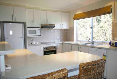 Waterview Luxury Apartments - Accommodation Bookings 2