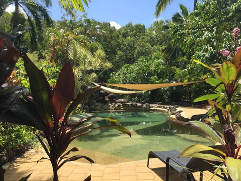 Wayfarer Apartment, In The Heart Of Port Douglas - Accommodation Bookings 1