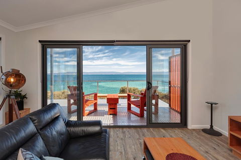 Whale Watcher 1 - Accommodation Bookings 0