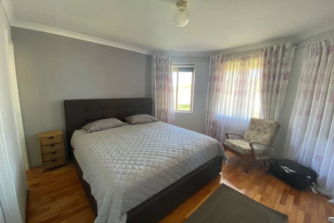 Whispering Palms - Accommodation Bookings 2