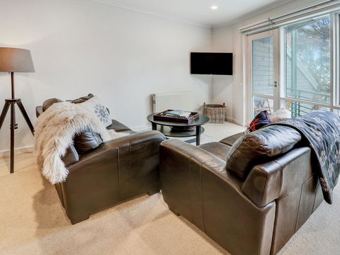 Whistler 5 - Accommodation Bookings 2
