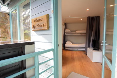 Whistler 8 Glacier - Accommodation Bookings 2