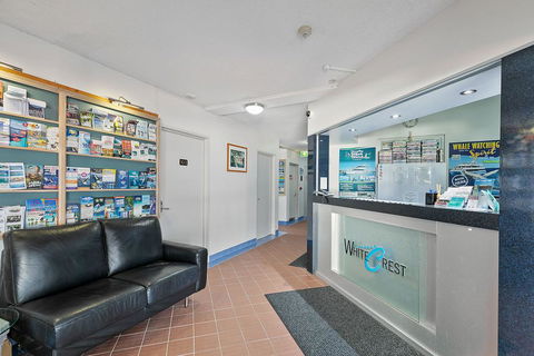 White Crest Luxury Apartments - Accommodation Bookings 3