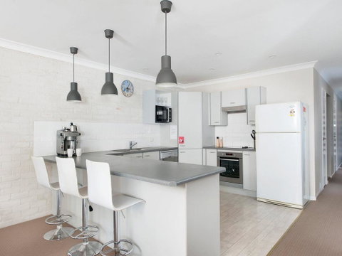 White Sands @ Fingal Bay - Accommodation Bookings 0