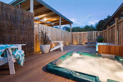 Whitewood Cottage - Secluded Spa - Accommodation Bookings 0