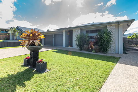 Whitsunday Sands - Accommodation Bookings 2