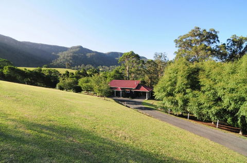 Willabrook Retreat - Rest Cottage - Spoil Yourself! - Accommodation Bookings 1