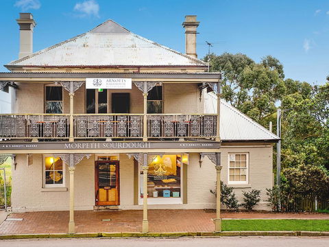 William Arnott Hotel - Accommodation Bookings 0