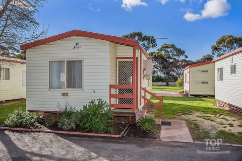 Wimmera Lakes Caravan Resort - Accommodation Bookings 1