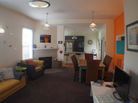 Windsor Cottage - Accommodation Bookings 2