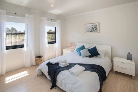 Wirraway Luxury Chalet - Accommodation Bookings 3