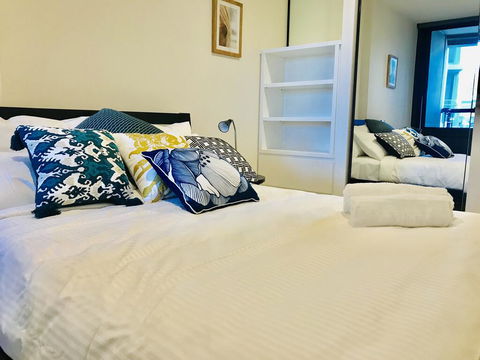 Wonderful One-Bedroom Apartment In Melbourne CBD - Accommodation Bookings 3