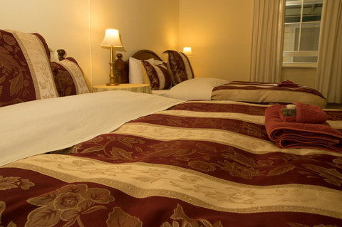 Wooleen Station - Accommodation Bookings 1