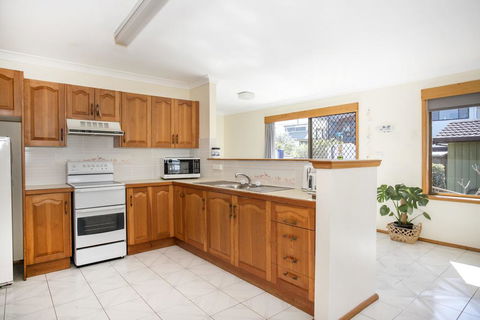 Wooroonga Crescent 9 Kioloa NSW 2539 - Accommodation Bookings 1
