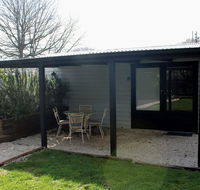 Wormwood Studio - Accommodation Bookings