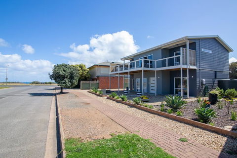 Xanadu - Aldinga Beach - Accommodation Bookings 1