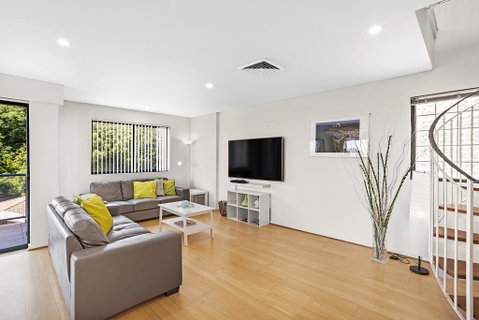 Yacaaba Terrace, Unit 9, 3 Yacaaba Street - Accommodation Bookings 2