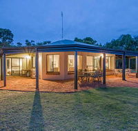 Yallingup Pet Friendly Bush Retreat