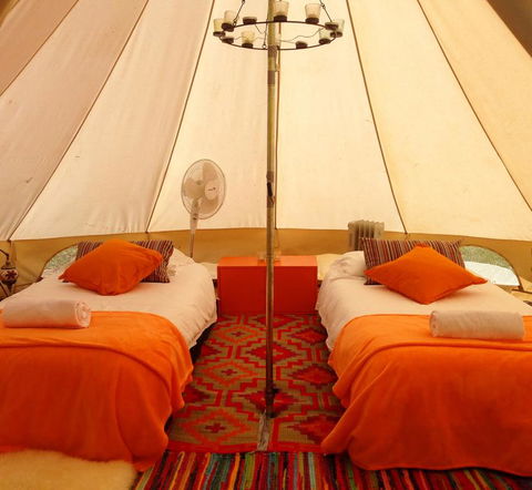 Yanada - Accommodation Bookings 1