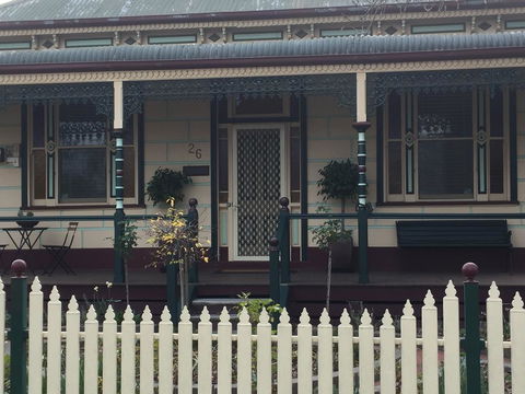 Yapera On Lucan - Accommodation Bookings 1