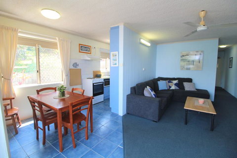 Yamba Towers 2 - Accommodation Bookings 2