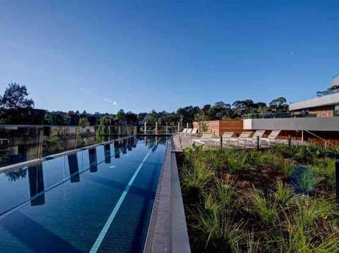 Yarra River Luxury 1BD Apartment - Accommodation Bookings 3