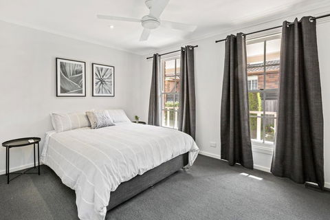 YIN-YANG - MOUNT ELIZA - Accommodation Bookings 1