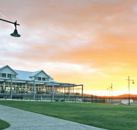 York Cove Holiday Hotel