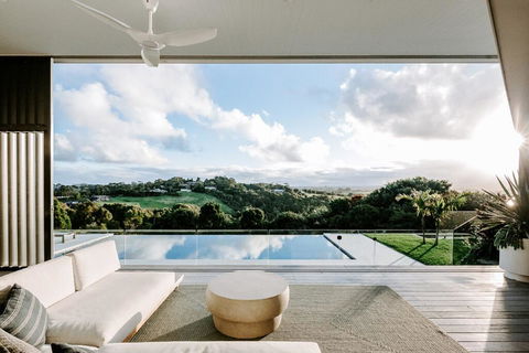 Your Luxury Escape - The Retreat - Accommodation Bookings 0